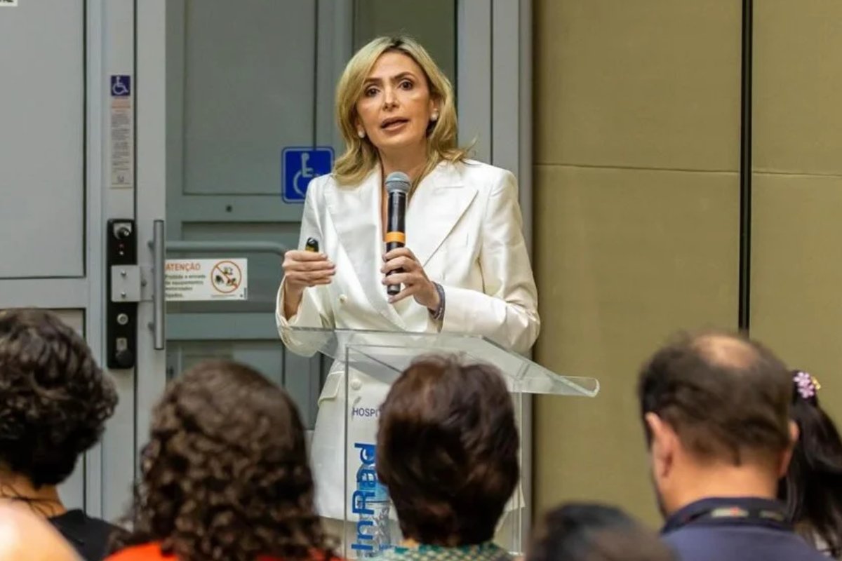 Ludhmila Hajjar recusa convite de Caiado para assumir ministério da Saúde, aponta coluna