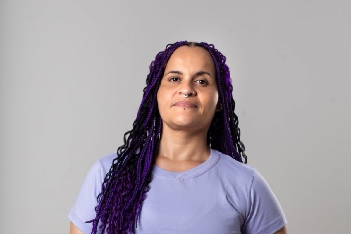 "Se o que está ai não está bom, não será votando nos mesmos que vamos mudar o cenário", afirma Professora Delliana