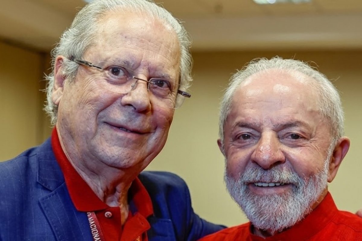 Lula pede votos para José Dirceu e chama eleição de “reparação histórica”