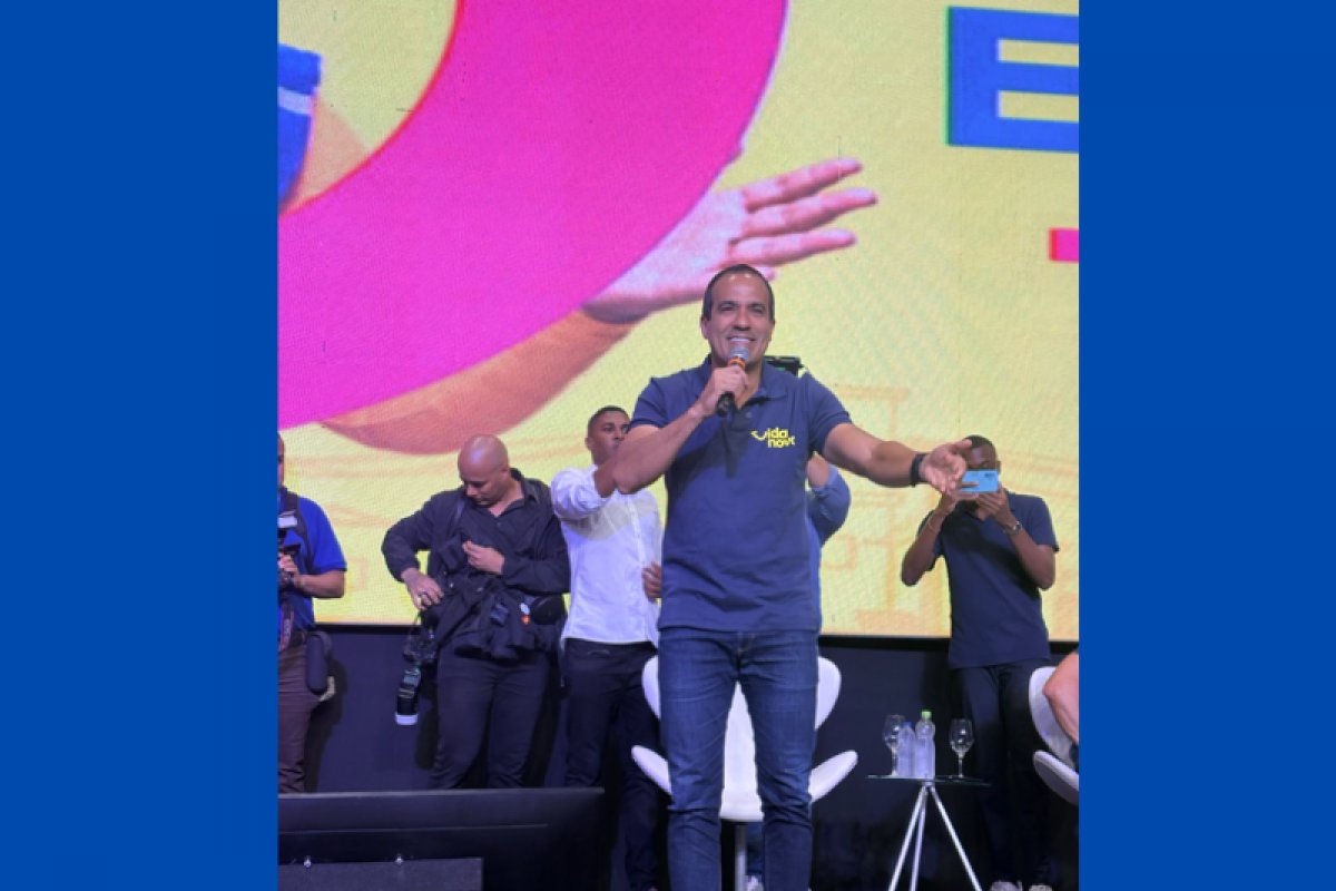 Bruno Reis diz que ACM Neto 'sempre está acima 8%' de Jerônimo nas pesquisas internas