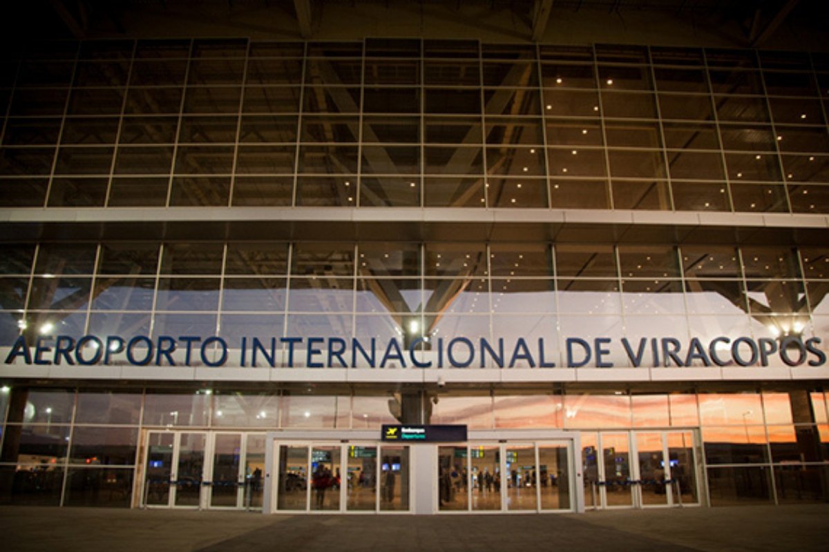Vídeo: falta de energia no Aeroporto de Viracopos causa filas e atrasos em voos em Campinas