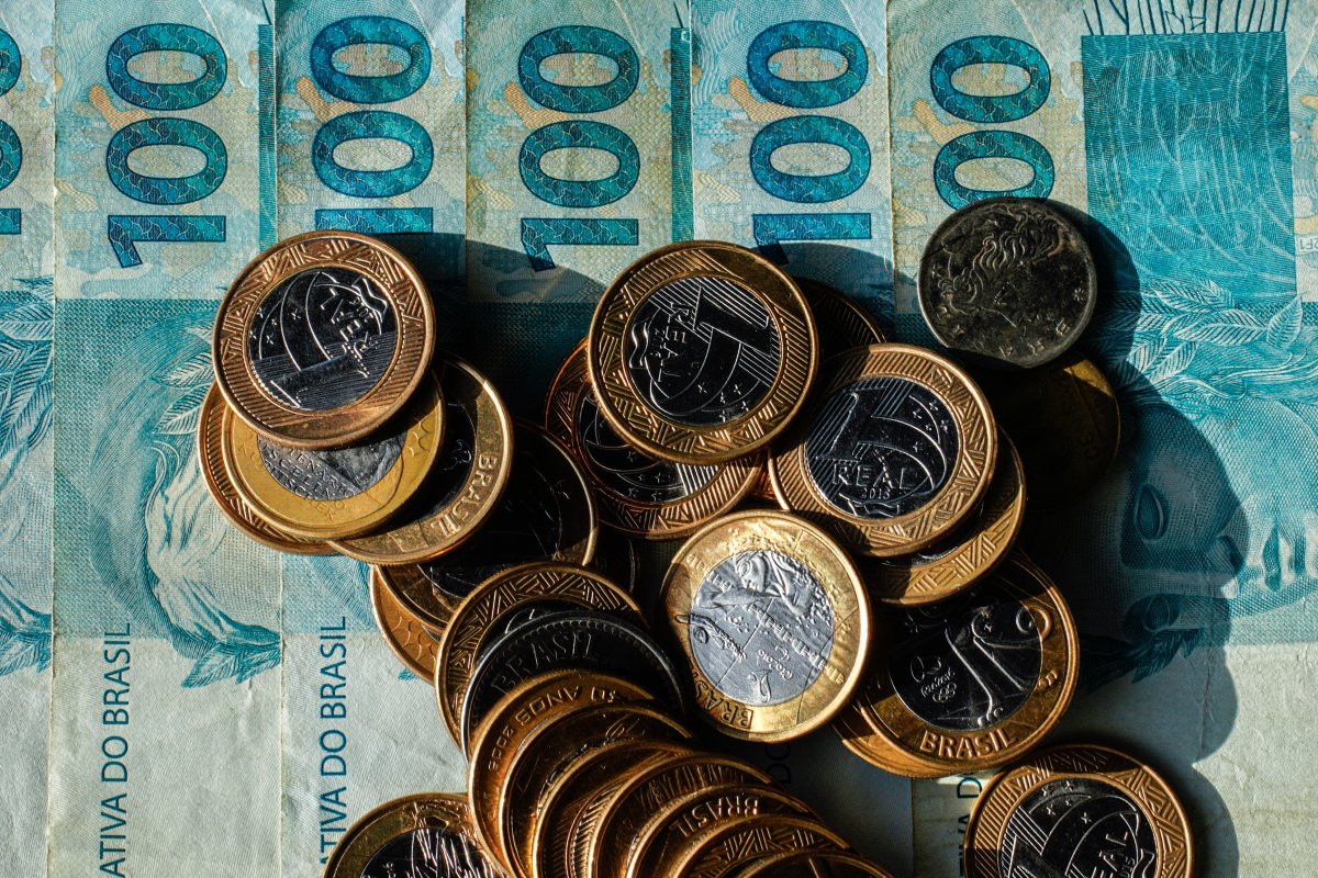 Desaceleração mais forte do crédito deve ajudar a esfriar economia