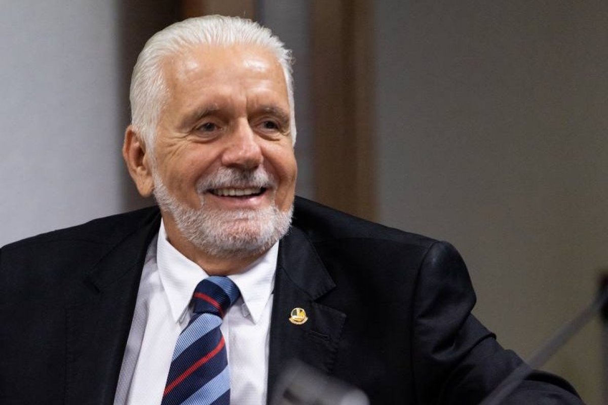 Campanha de Jaques Wagner derruba site que exibia mensagens de Daniel Vorcaro 