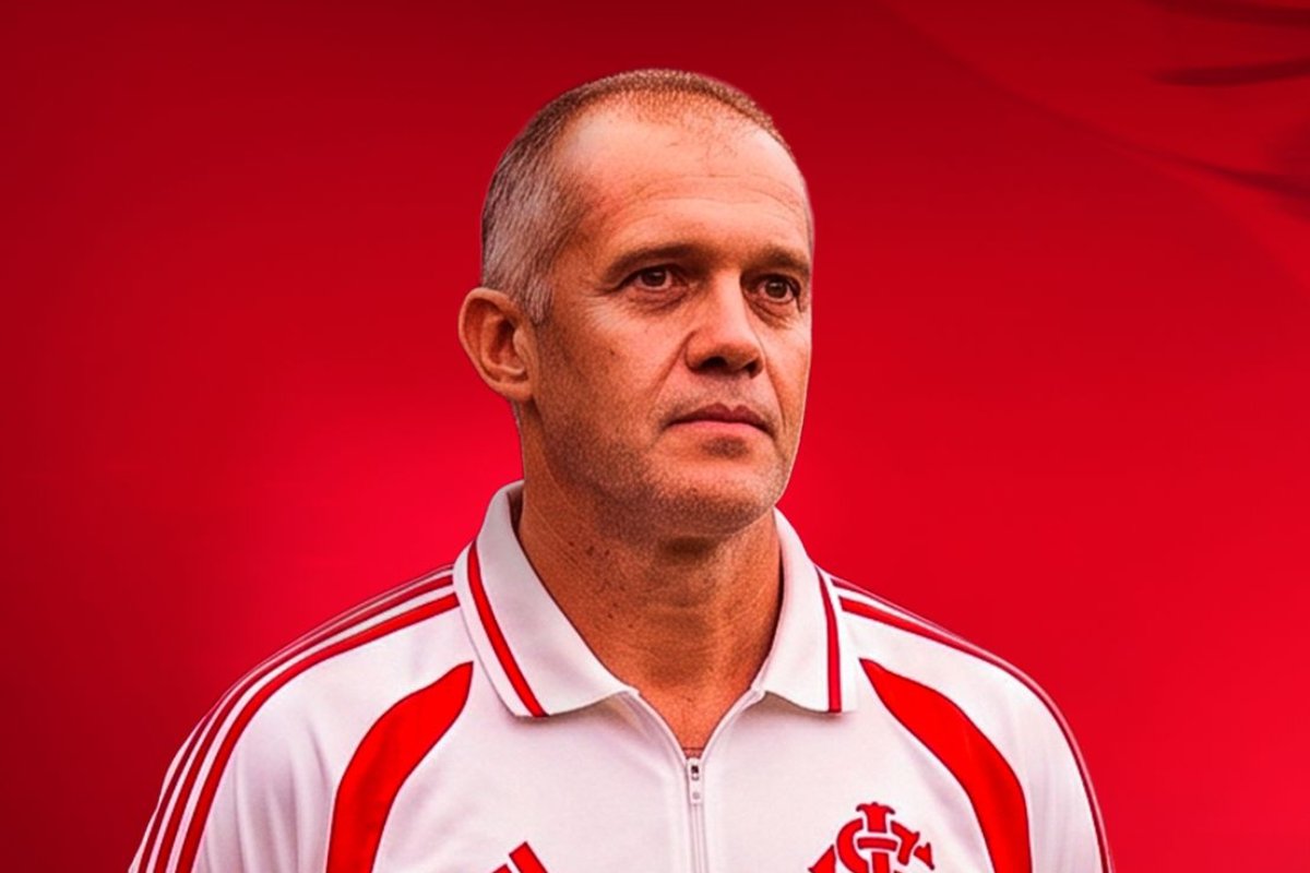 Eduardo Baptista é o novo técnico do Internacional
