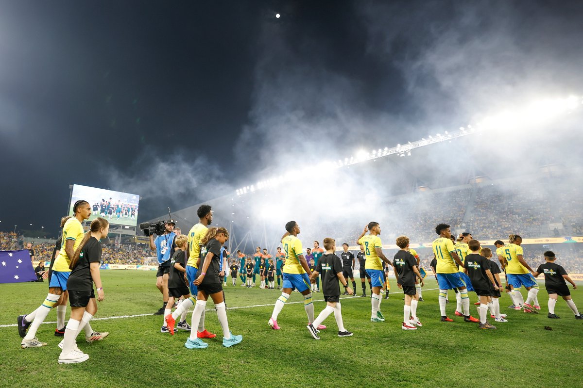 Brasil busca empate no fim com a Austrália no primeiro jogo do ciclo para 2030