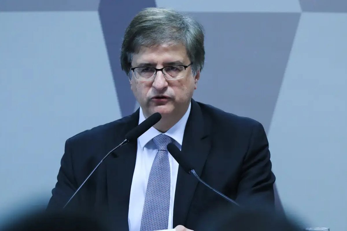 Caso Master: MPF rejeita abertura de investigação contra Gonet e diz que que mensagens não mostram conversa direta com Vorcaro