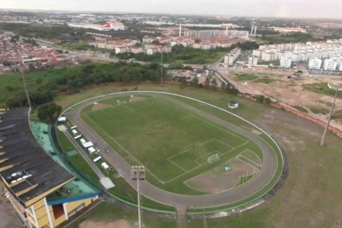 Com investimento de R$ 12 milhões, Grupo City e prefeitura de Camaçari firmam acordo para modernização de estádio