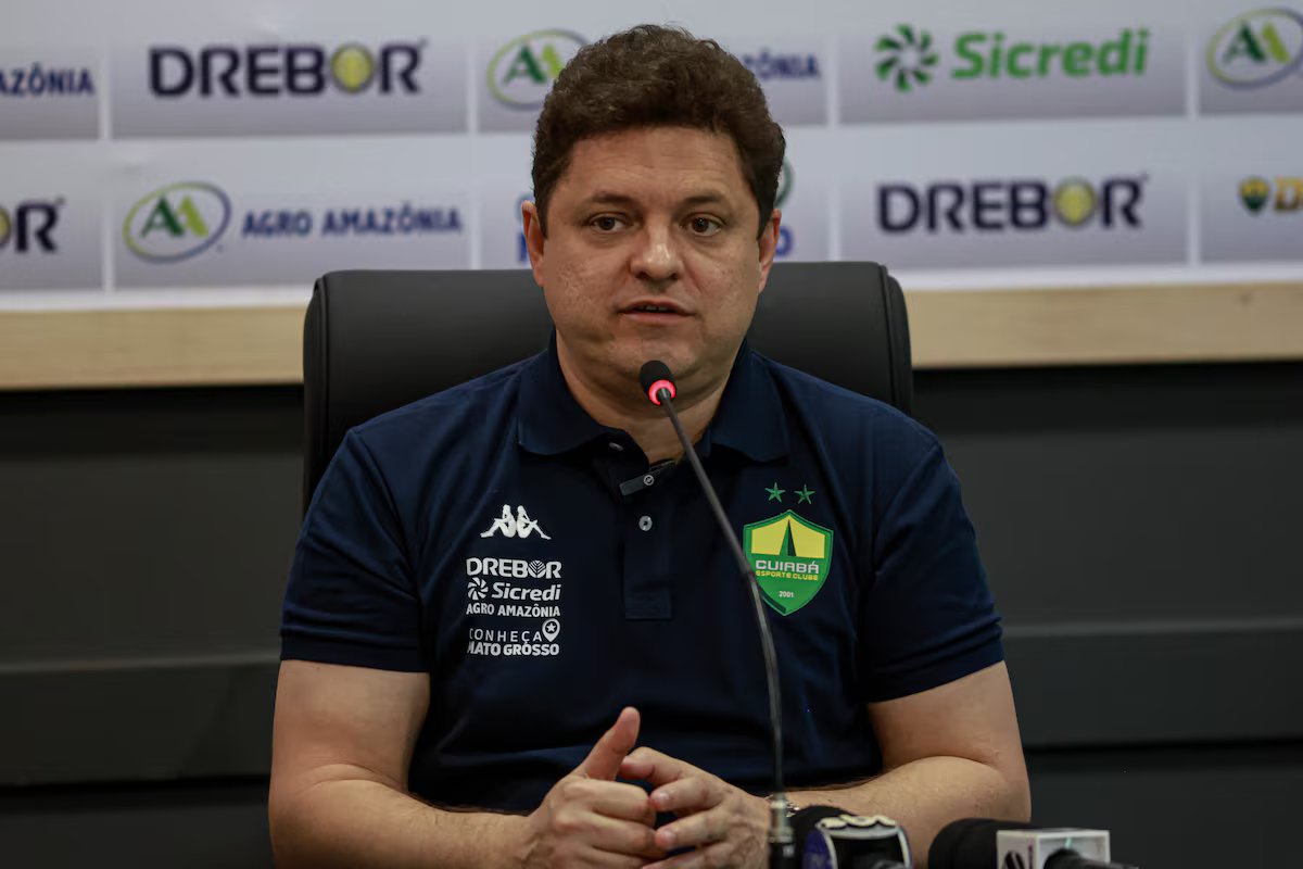Presidente do Cuiabá apoia fim das bets e diz que clubes "usaram mal" dinheiro das plataformas "só aumentaram salário de jogador"