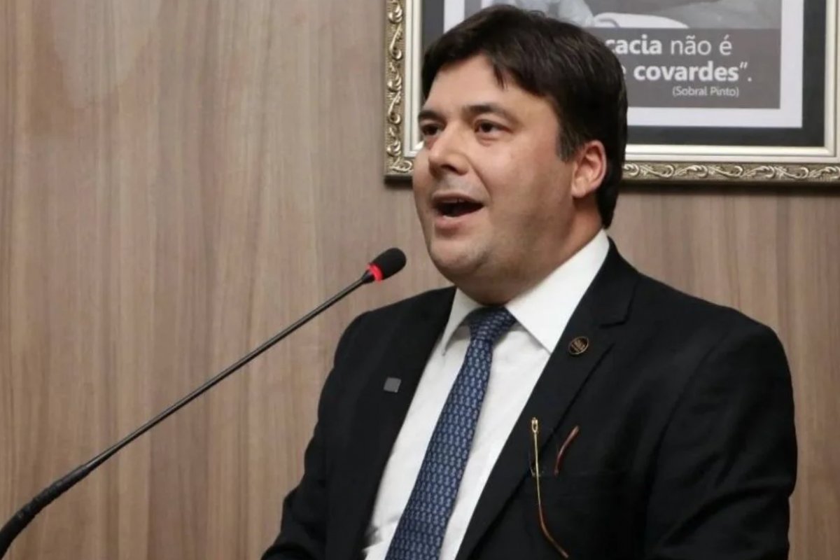 Investigado por compra de sentenças, presidente da OAB é nomeado para avaliar crise no STF