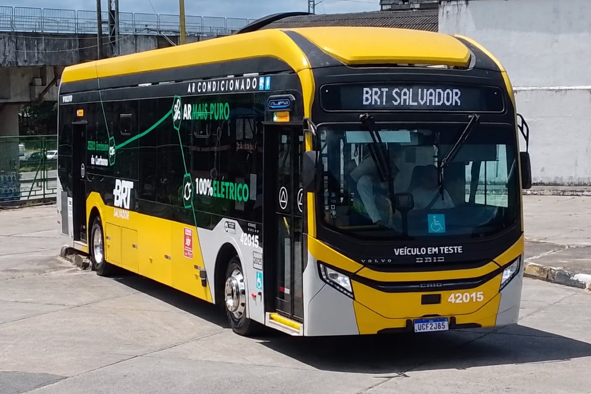 Novo modelo de ônibus elétrico será testado no BRT a partir desta quinta (1º)