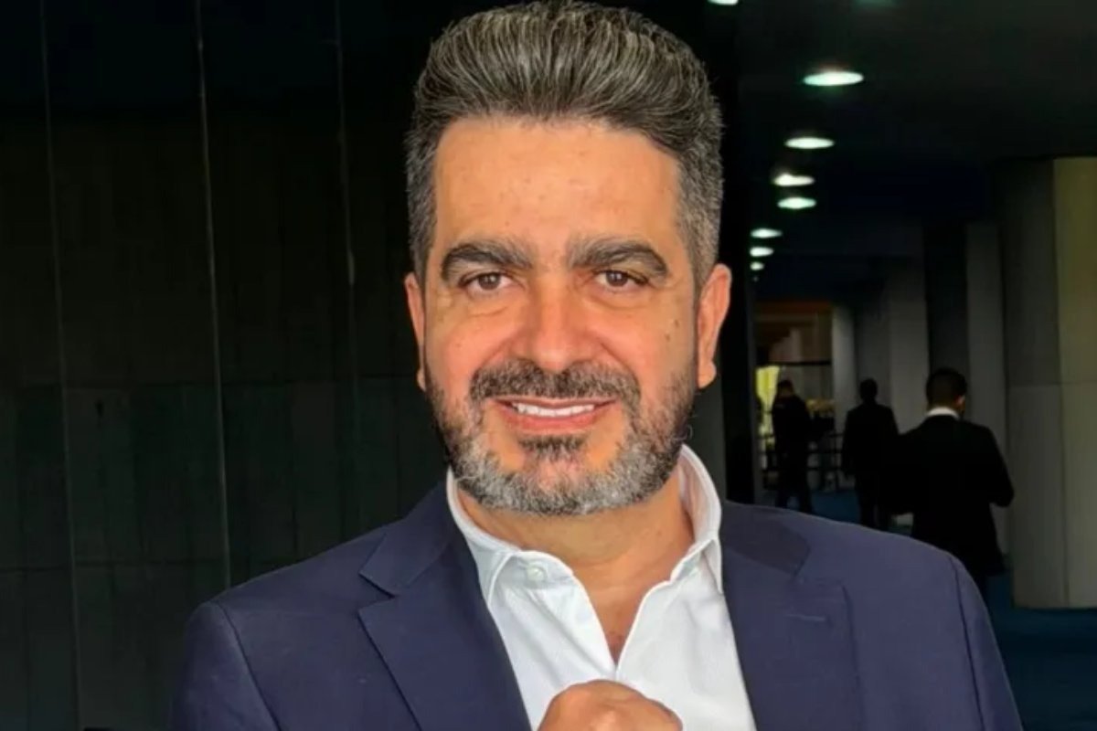Leonardo Avalanche desiste de candidatura à Presidência
