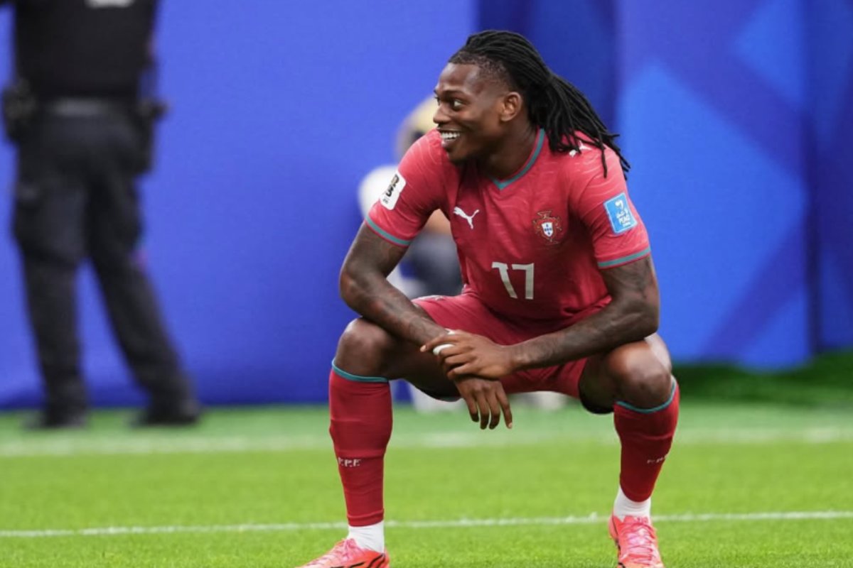 Rafael Leão herda camisa 7 de Cristiano Ronaldo em Portugal