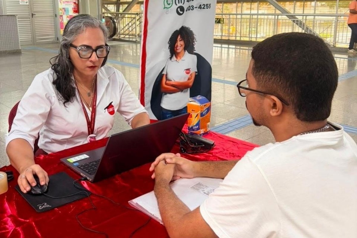 Estação Rodoviária recebe ação gratuita de cadastramento no programa Jovem Aprendiz