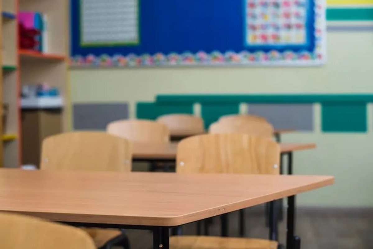 Professora é agredida com murros por mãe de aluno em escola municipal na Bahia 
