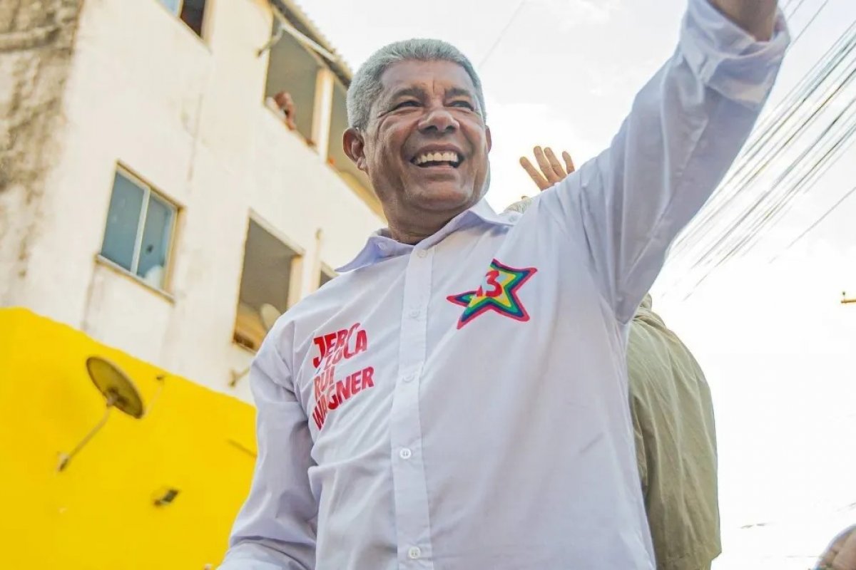Jerônimo Rodrigues é reeleito governador da Bahia no primeiro turno