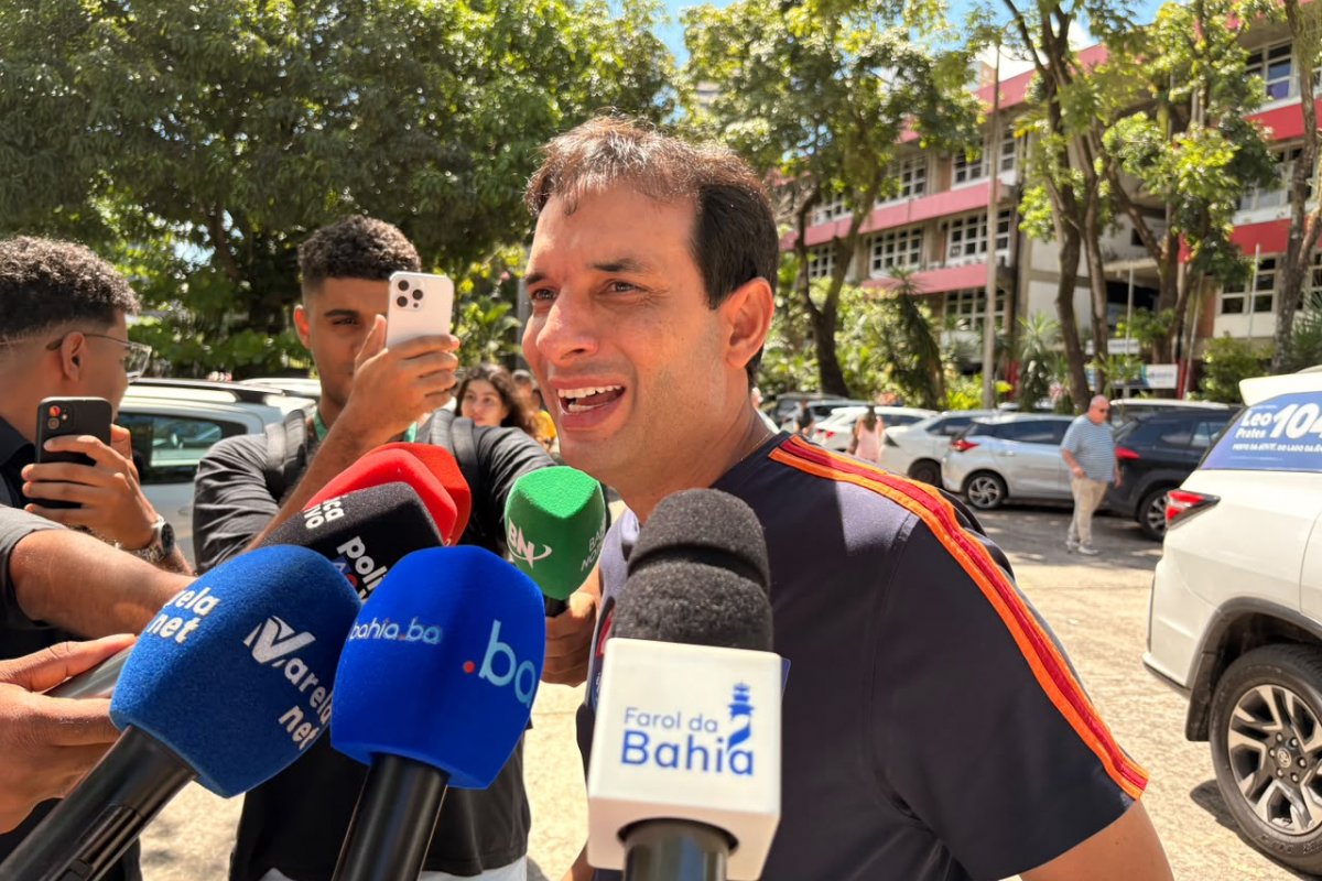 Vídeo: Léo Prates destaca atuação como relator da PEC do fim da escala 6X1 e declara apoio a ACM Neto