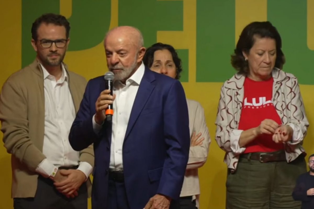 Lula fala que resultado inesperado é lição e ataca Flávio Bolsonaro por Master e 'ligações tenebrosas'