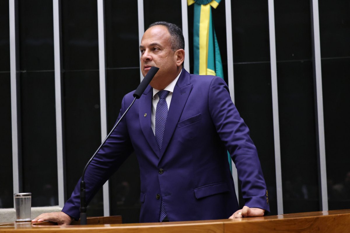 Fama garante voto? Veja como personalidades baianas se saíram nas urnas