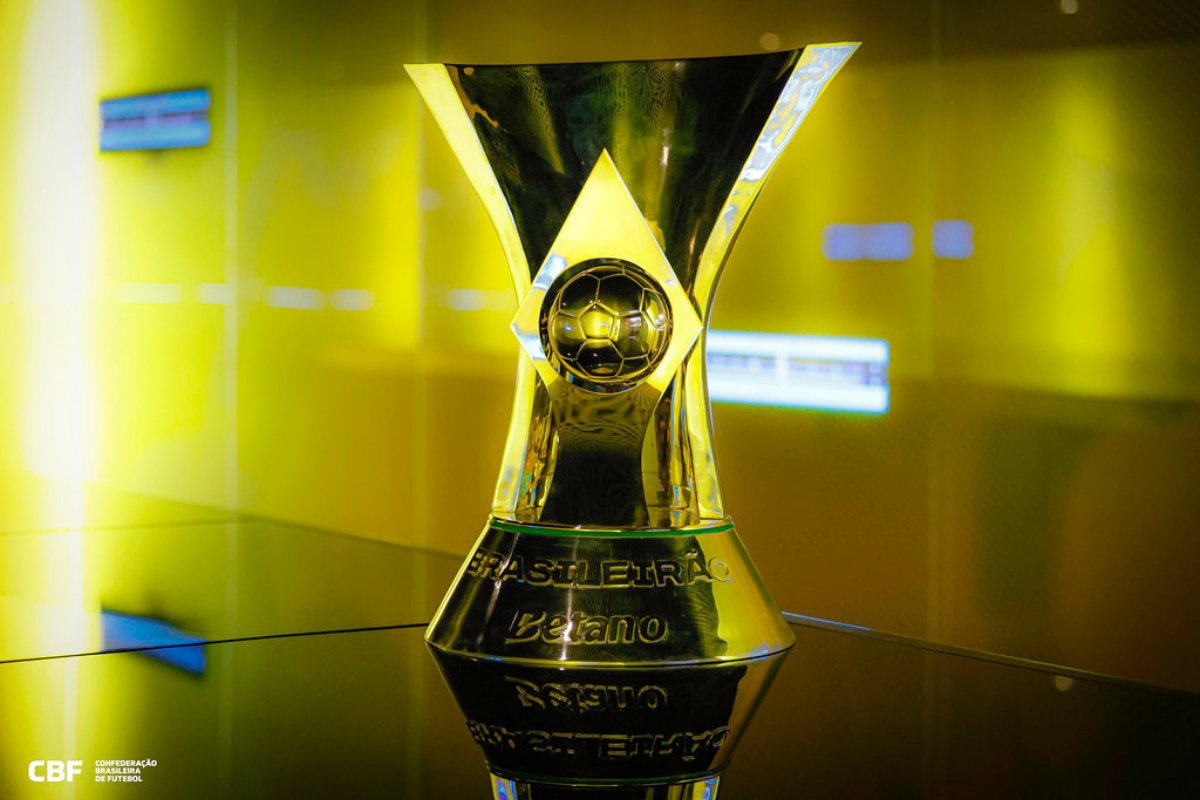 Brasileirão volta após 17 dias com rodada cheia