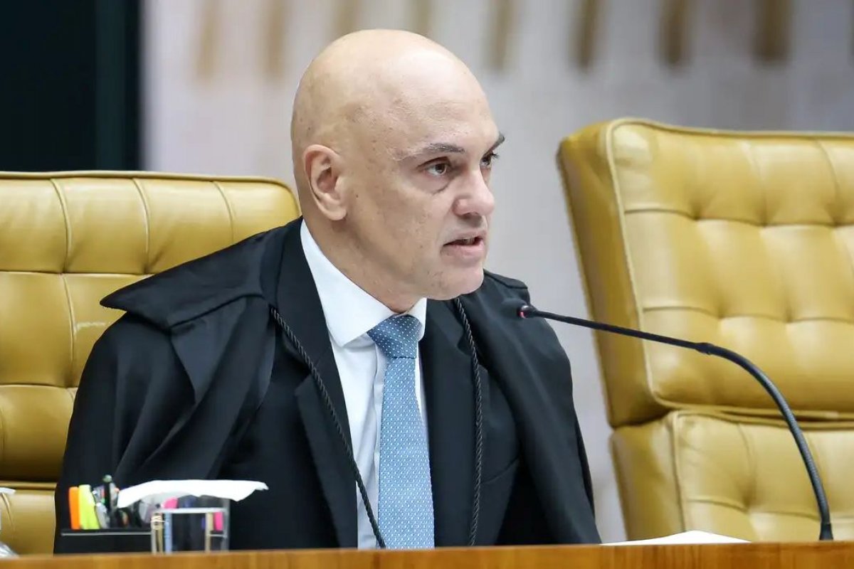 Alexandre de Moraes arquiva investigação contra Marcos do Val, Allan dos Santos e Oswaldo Eustáquio 