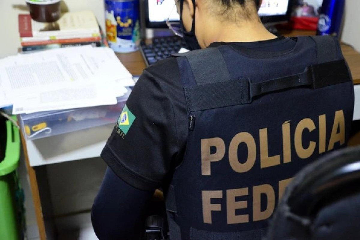 Dois homens são presos em operação de combate a moeda falsa na Bahia