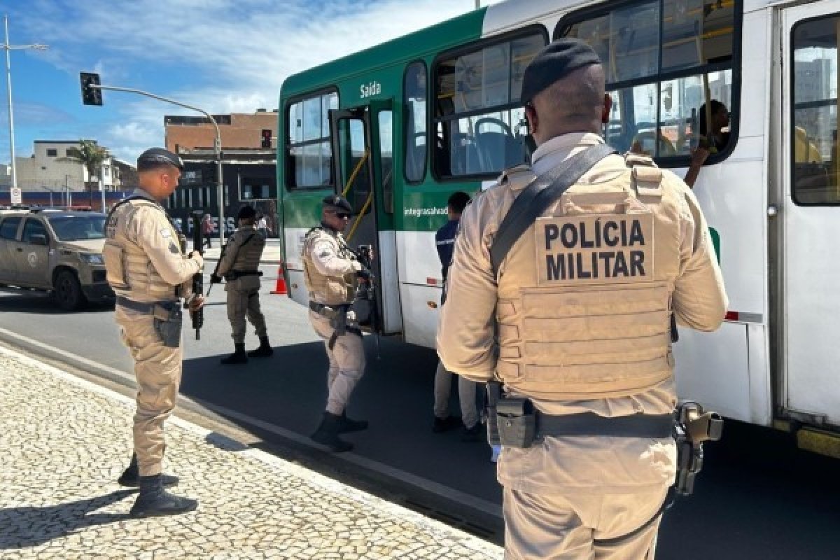 Roubos em ônibus caem 68,2% na Bahia entre janeiro e setembro de 2026