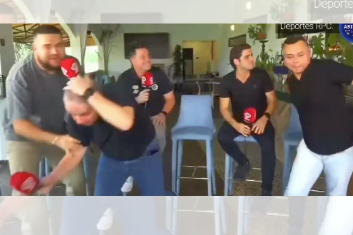 Vídeo: Jornalistas deixam estúdio durante terremoto no Panamá