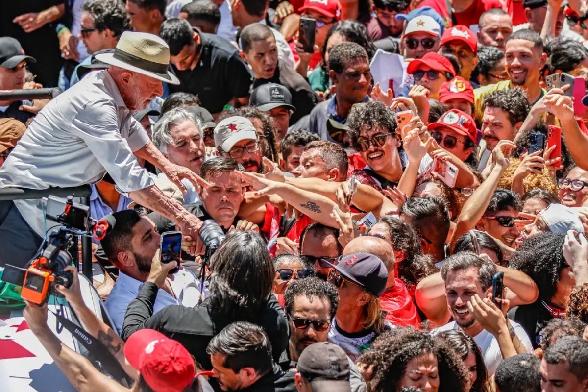 TSE libera canal ‘Exército do Lula’ após suspensão; entenda a disputa entre ministros