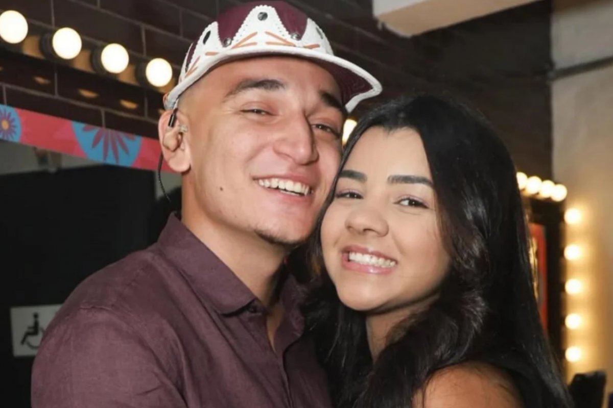 Esposa de João Gomes revela depressão do cantor após críticas por posicionamento político