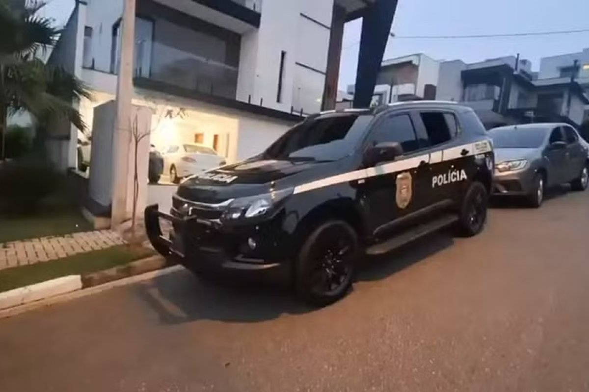 Golpes com bets movimentam R$ 38,5 milhões e levam três pessoas à prisão em operação