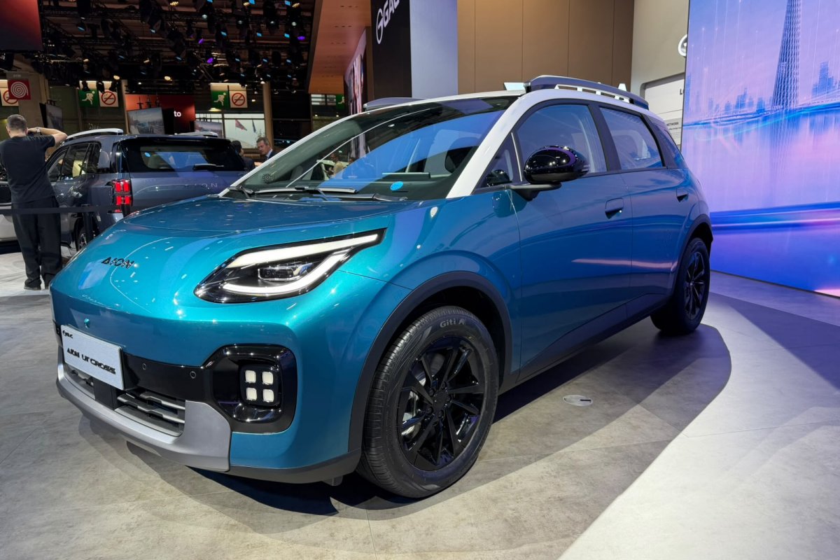 GAC Aion UT Cross é versão aventureira do hatch elétrico que pode vir ao Brasil 