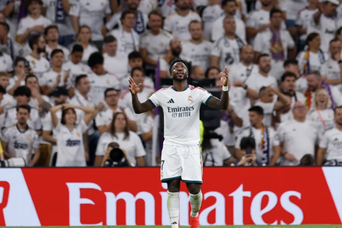 Vini Jr. admite má fase no Real Madrid, mas garante: "Sempre volto"