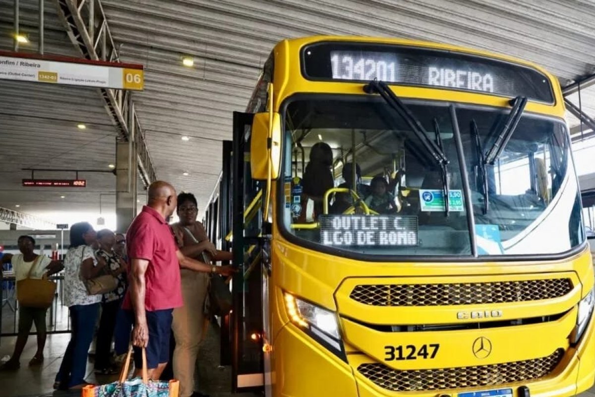 Salvador volta a ter transporte público gratuito no segundo turno