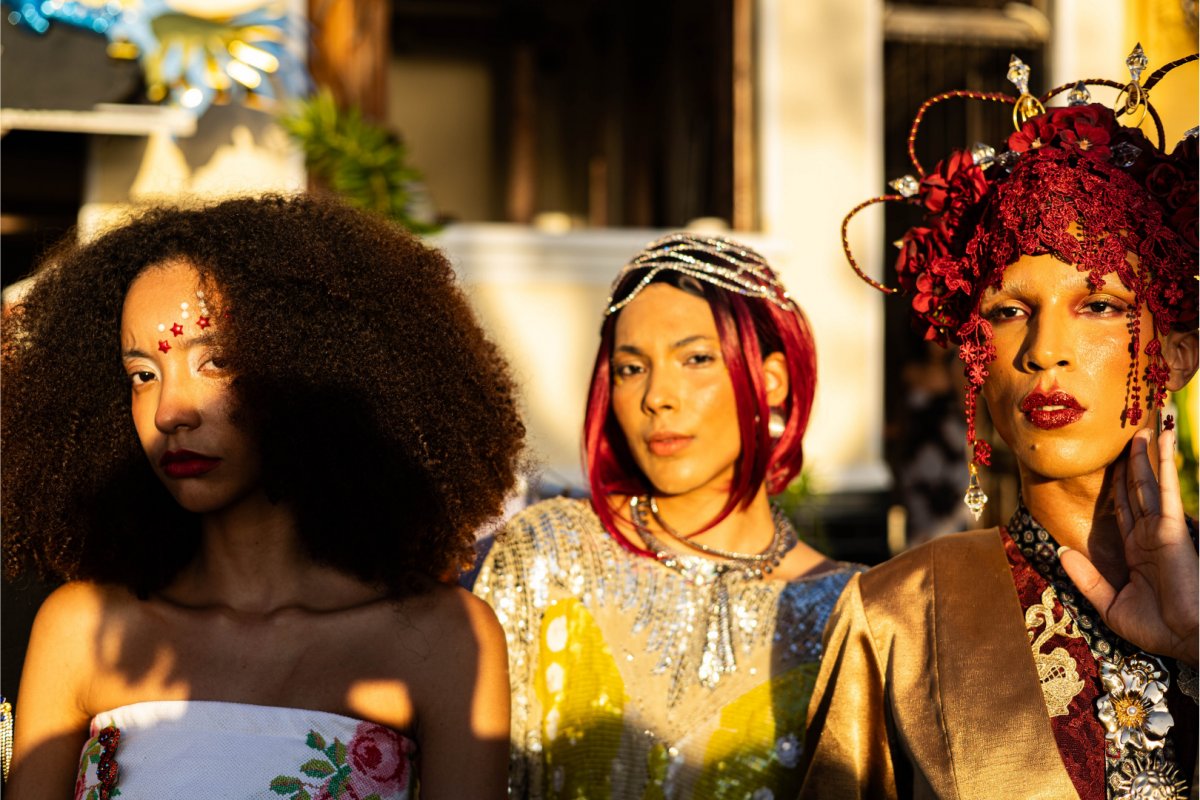 Poppy Bazaar realiza desfile gratuito com looks para o Afropunk neste domingo (18), em Salvador