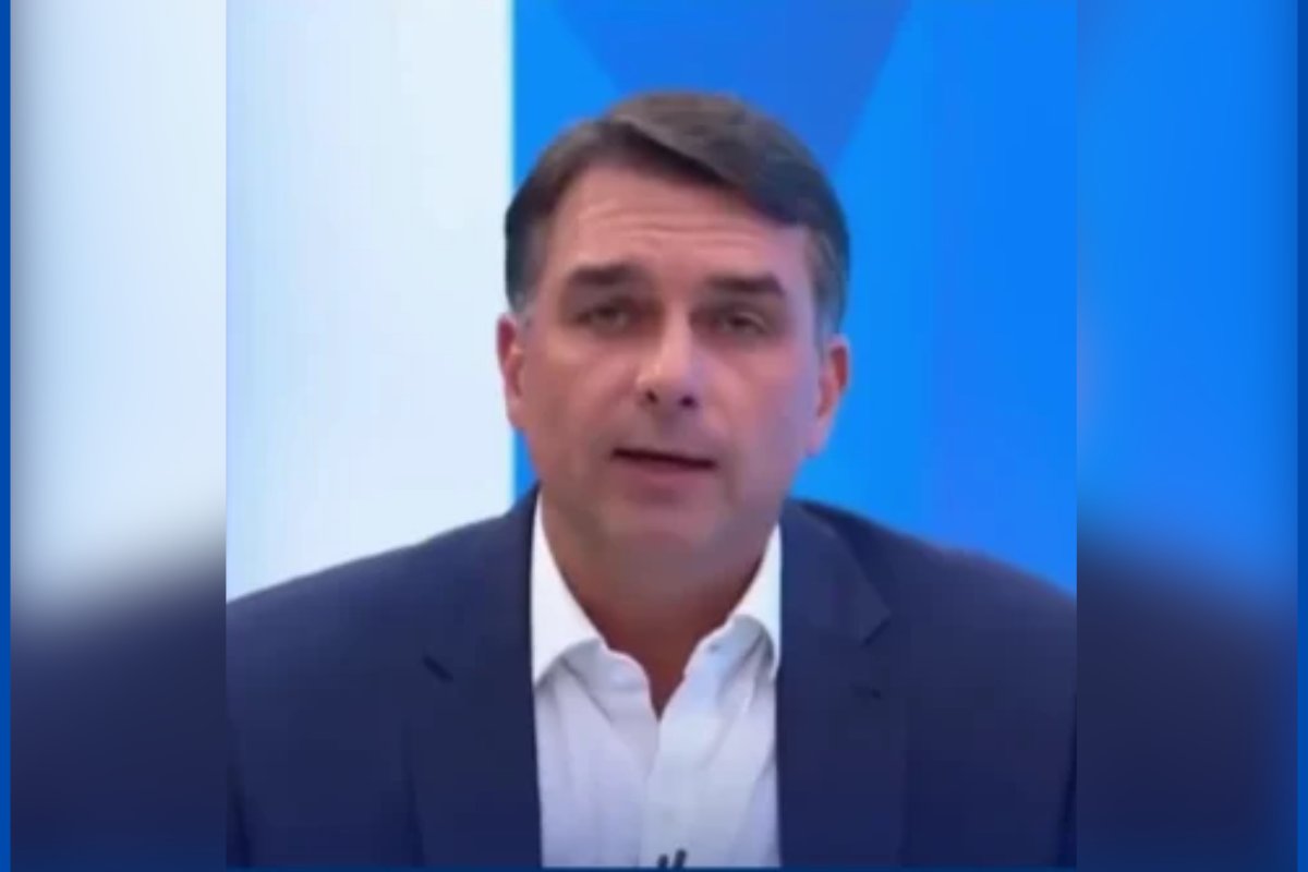 Vídeo: 'mais um dia para andar de ônibus e ser assaltado', diz Flávio Bolsonaro sobre fim da escala 6x1