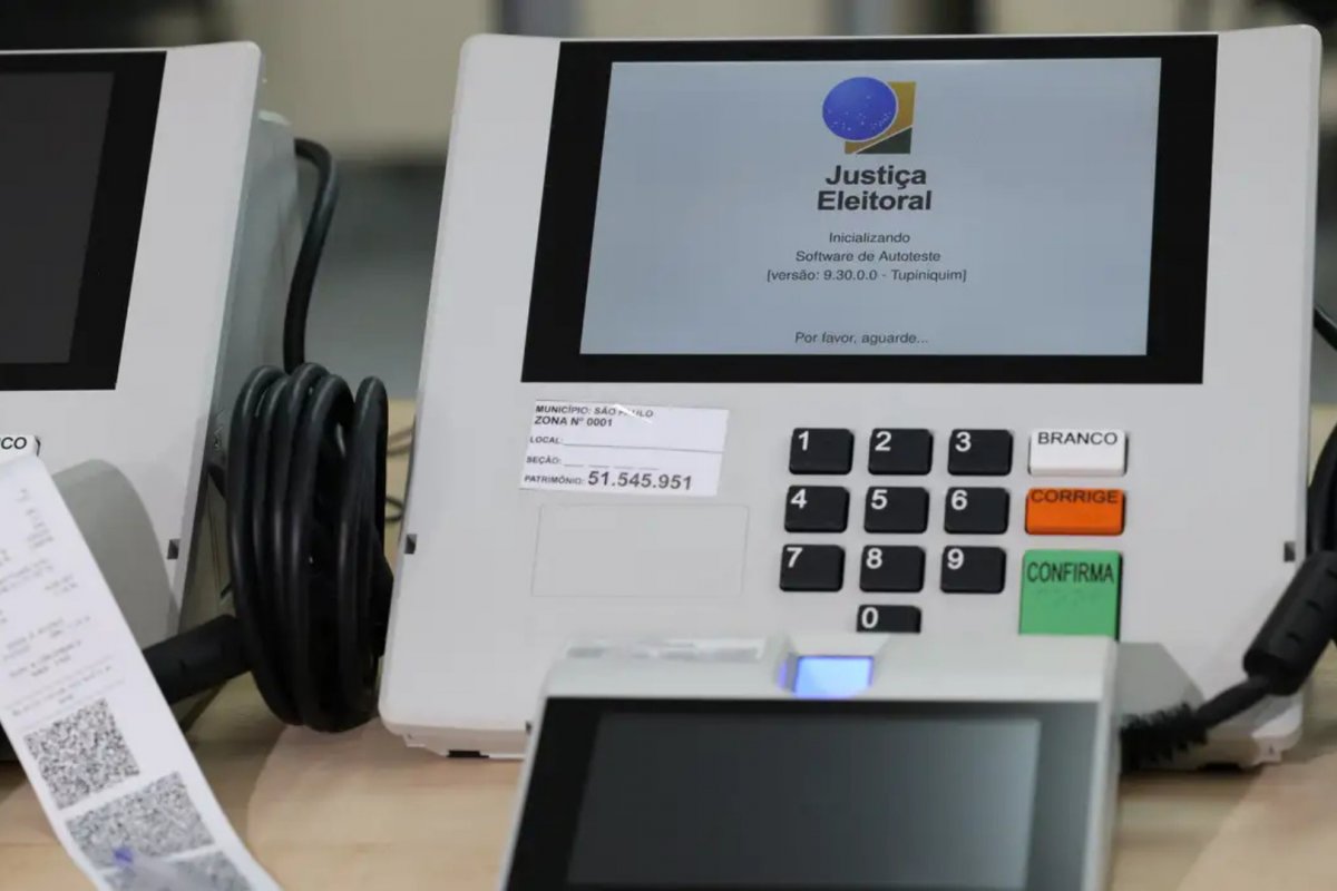 Campanha de Lula aciona TSE e cobra aviso sobre mudanças nos locais de votação