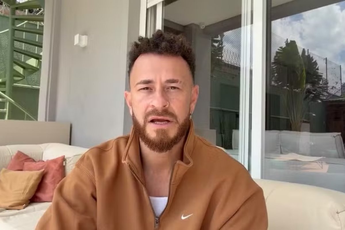 Vídeo: Fred Bruno tranquiliza fãs após levar tiro de raspão: "Tá tudo bem"