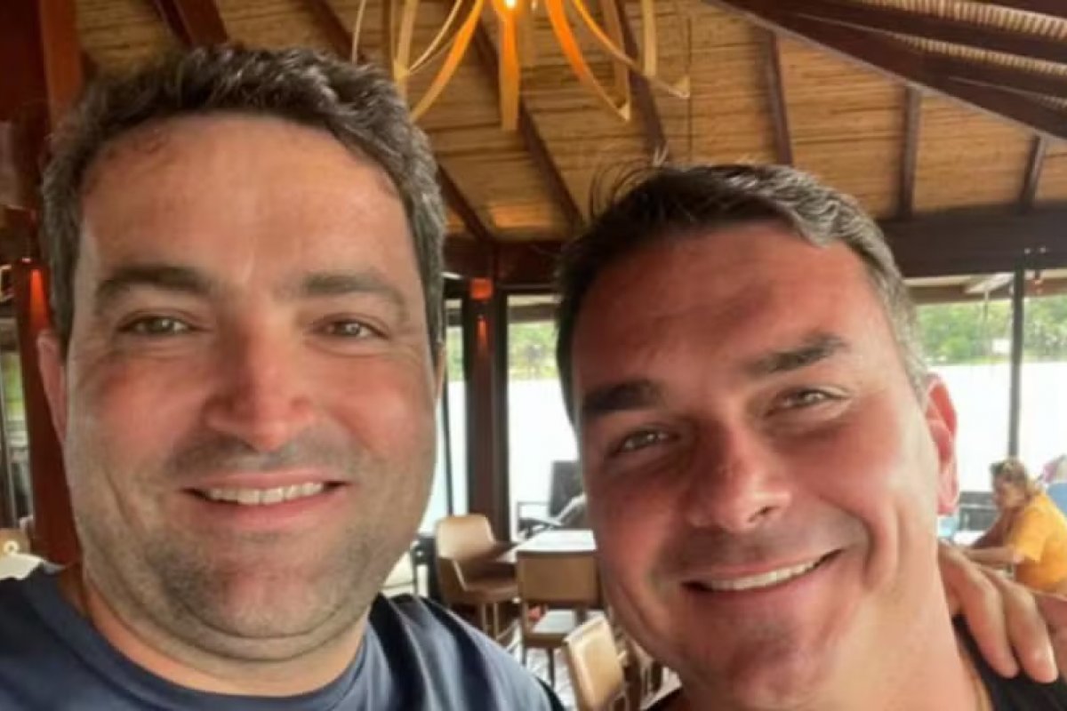 Willer Tomaz pagou R$ 9 mil para remover links que o ligavam a Flávio Bolsonaro, aponta PF
