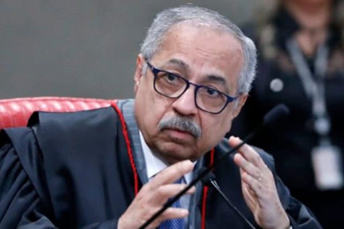 STJ determina cassação de aposentadoria após condenações pela Operação Faroeste