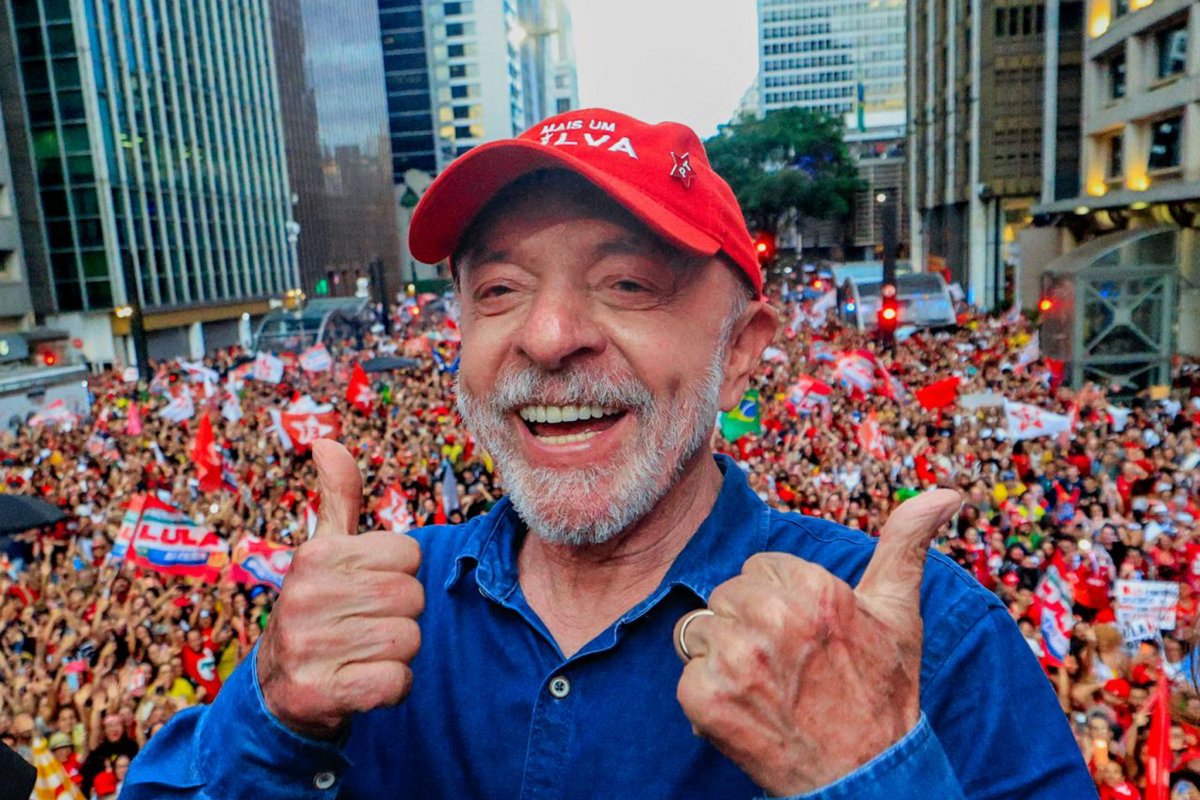 Lula é reeleito em virada histórica no segundo turno e conquista quarto mandato
