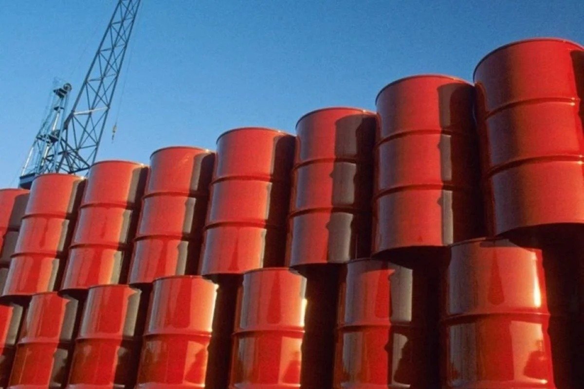 Petróleo ultrapassa US$ 113 em meio à escalada de tensões no Oriente Médio