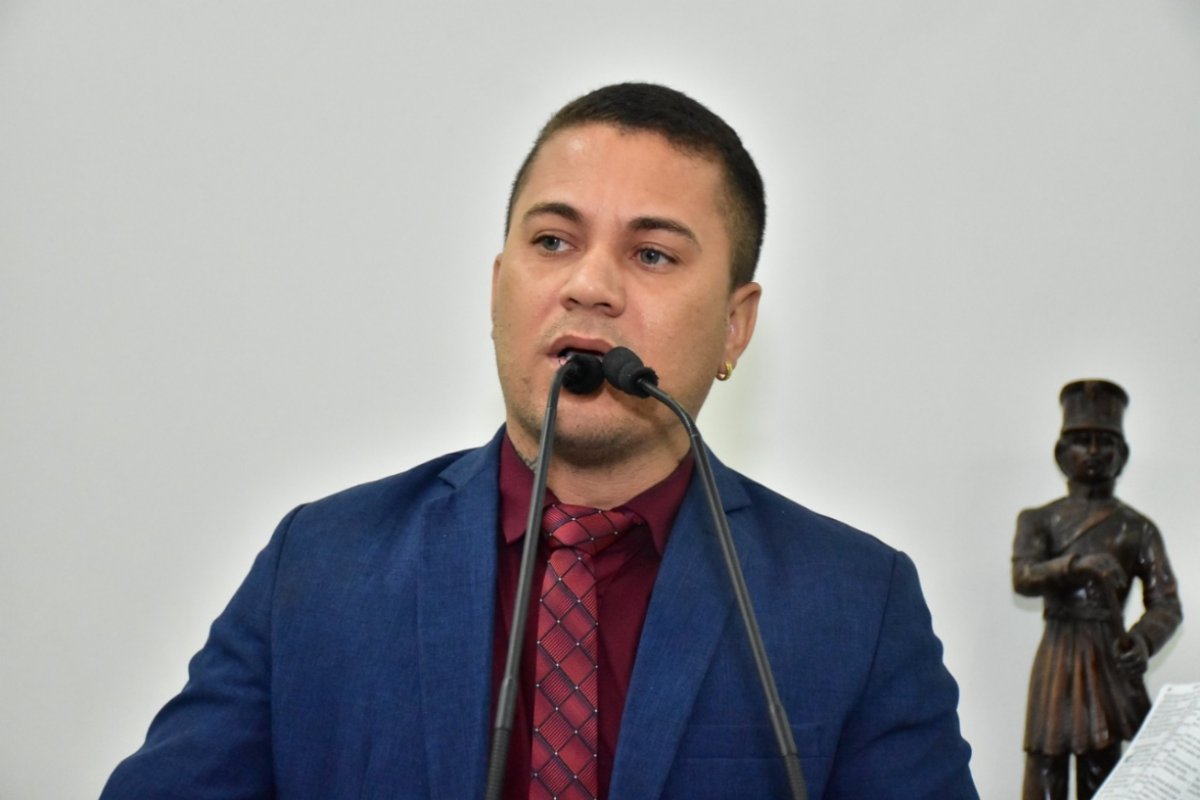 Vereador da base de ACM Neto é acusado de assédio eleitoral, após defender 'alinhamento político' de servidores comissionados 