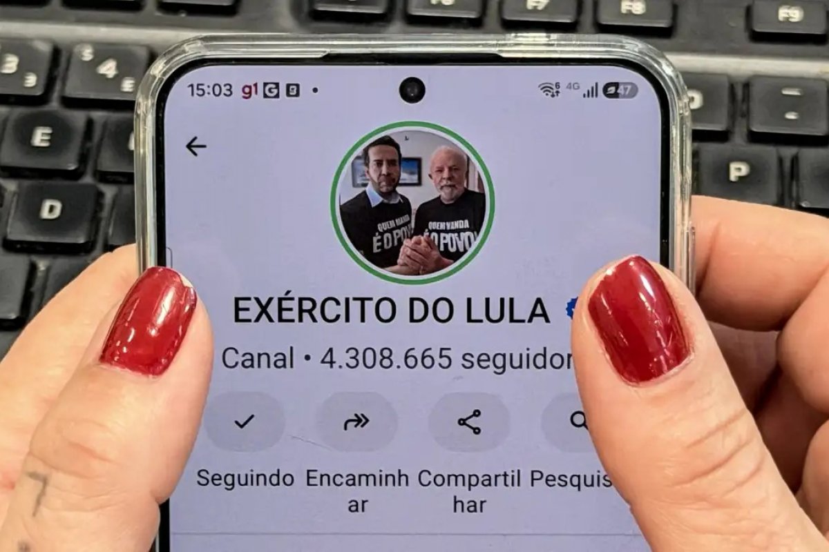 TSE nega ordem para retirar canais do WhatsApp do ar após declaração de Janones