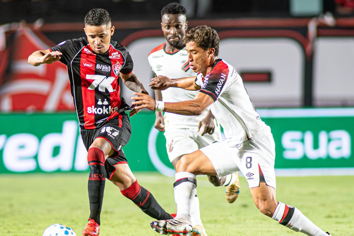 Vitória tenta fazer do Barradão um trunfo contra o Athletico-PR 