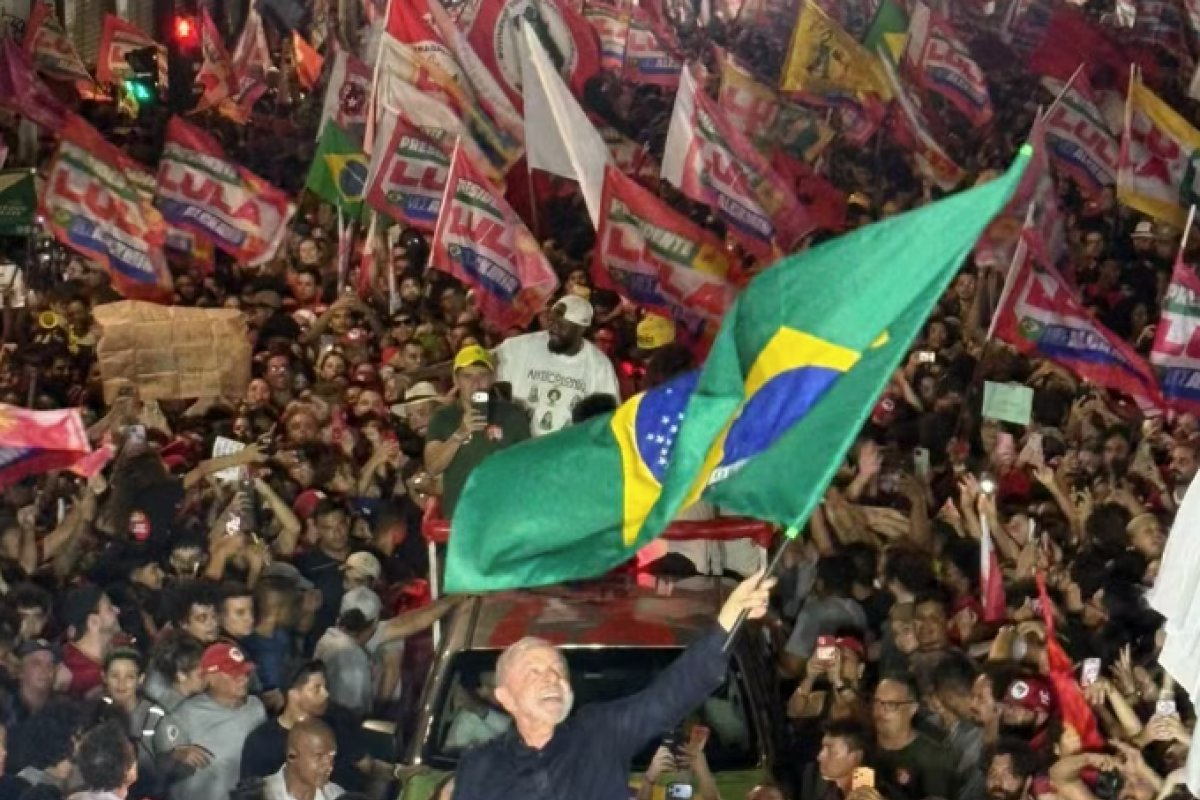Lula vence em Minas, que mantém histórico de ser espelho do Brasil nas eleições