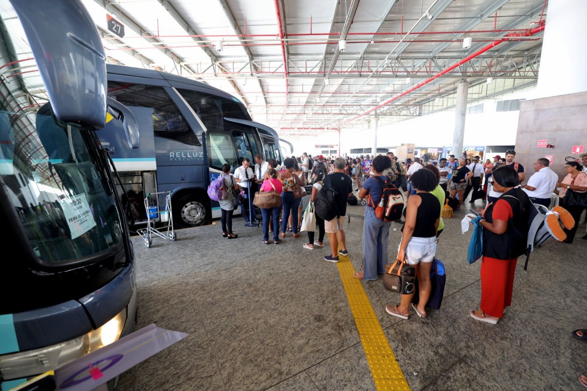 Governo da Bahia emite cerca de 120 mil passagens gratuitas para eleitores no segundo turno