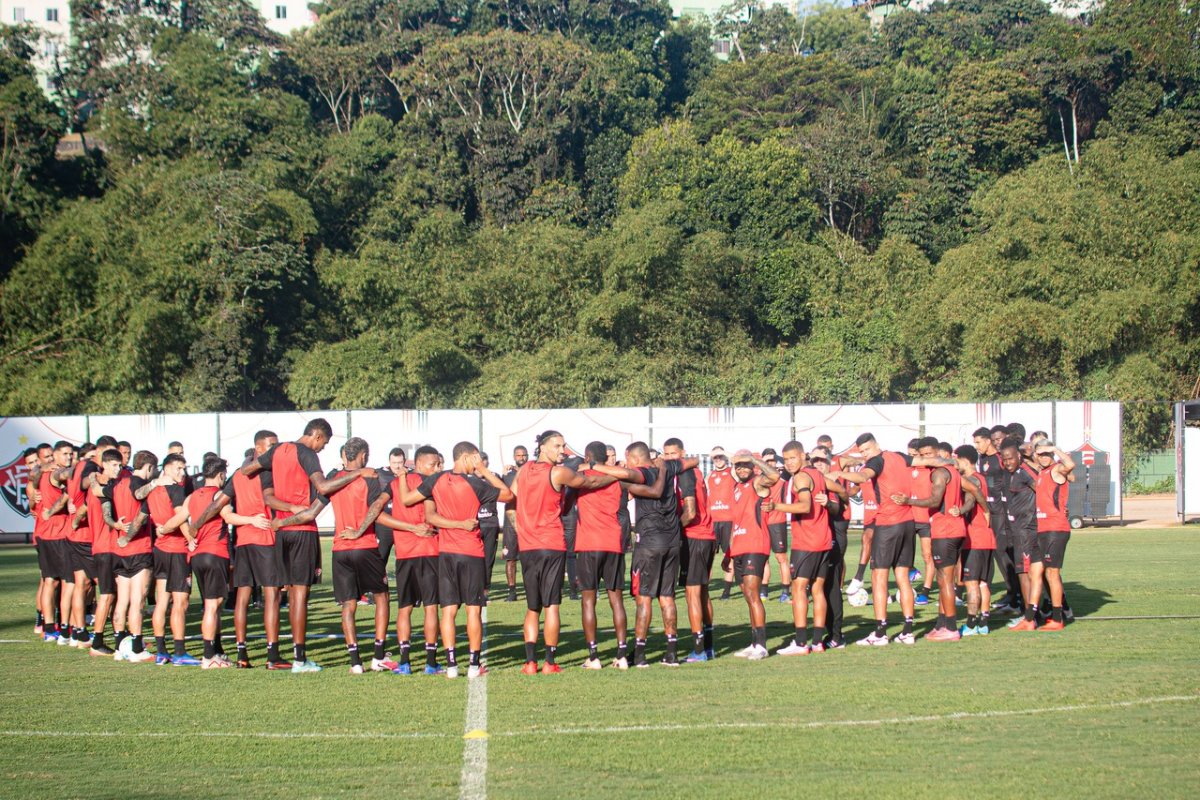 Vitória vira único time sem vencer fora de casa no Brasileirão