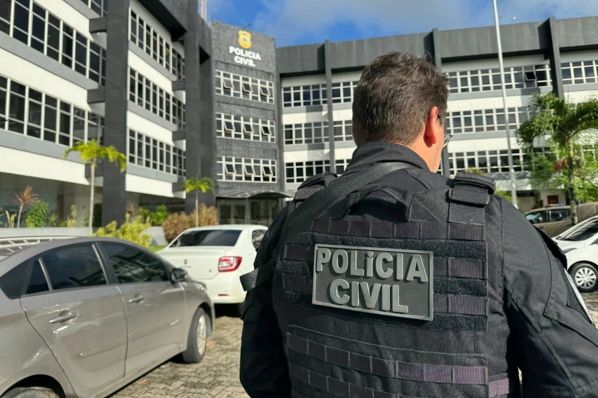 Homem é preso em flagrante por feminicídio em bairro de Salvador