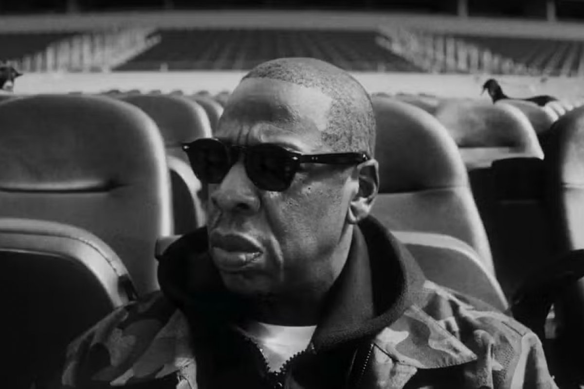 Jay-Z é confirmado como atração principal do Super Bowl 2027