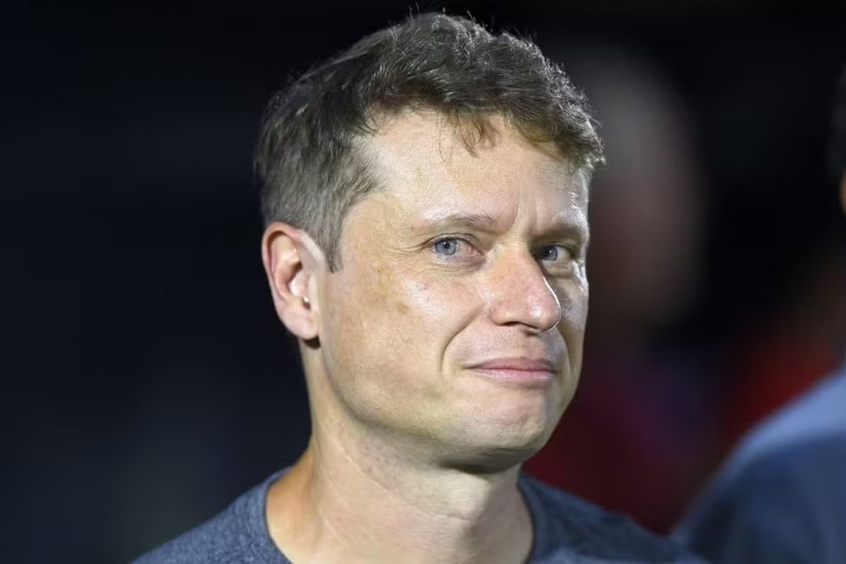 Próximo adversário do Vitória demite técnico após derrota